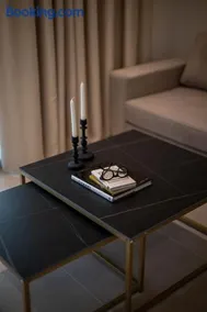 LAKONIZEIN Luxury Suites - Image 4