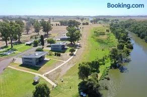 Stirling Estate Chalets - Image 1