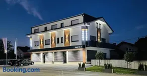 Medirooms Apartments - Image 1
