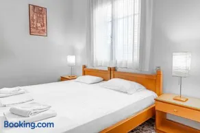 La Skala Eressos Holiday Apartments - Image 3