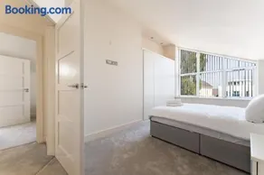 Shore House - Luxury Sandbanks Retreat - Image 4