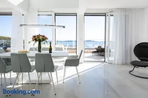 Villa Lonely Place - Image 2