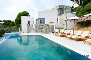 Villa Maria - Image 3