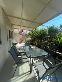 polyxeni house - Image 2