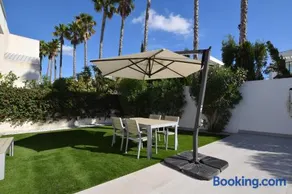 Villa Levante, Modern Costa Blanca Villa With Pool And Sunny Terrace - Image 3