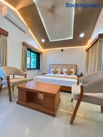 JIMOJI FOREST VILLA 966O9O1OO6 ULTIMATE 5BHK WITH INFINITY POOL JUST 6km FROM Shreenathji Temple By SK - Image 3