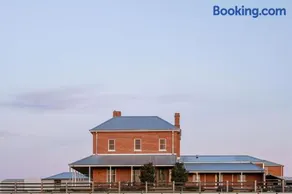 Yarras Homestead Bathurst luxury accommodation - Image 1
