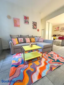 Lyon funky flat piscine et parking - Image 3