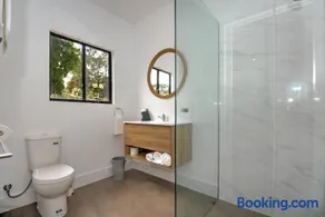 Eumundi Cottages - Cottage 2 - Image 5