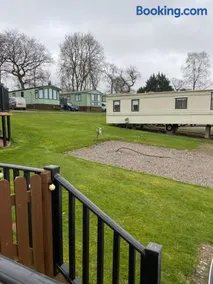 Caravan SK 110 - Image 3