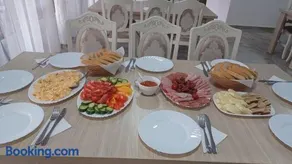Pensiune lângă Mănăstirea Izbuc - Image 2