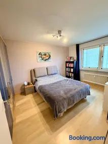Moderne 2-Zimmer-Wohnung gute Anbindung zur Messe - Image 1