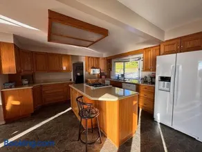 Sunset Shores Retreat - Image 5