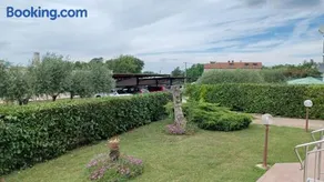 Apartments Villa Adamović - Image 4