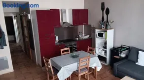 Appartement pour 4 personnes dans une rue très calme - Image 2