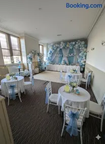 THE YoRK - Image 3