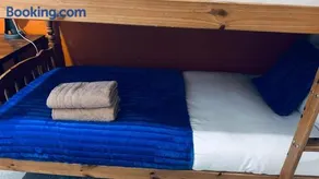 'Sun Nest' Spacious home Sleep upto 6 Guests Near Town and George Eliot Hospital Nuneaton - Image 5