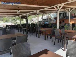Petani Beachside Accommodation - Image 5