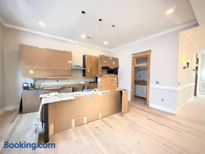 The Dim Light Penthouse - Image 3