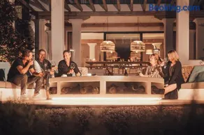 Fully Staffed Sea Front Villa with Private Sommelier - Image 2