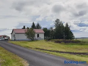 Stóraborg Guesthouse - Image 1