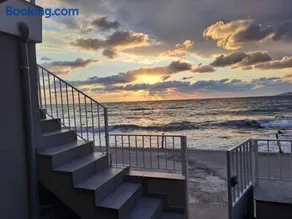 Cozy SeaView apartment - Image 3
