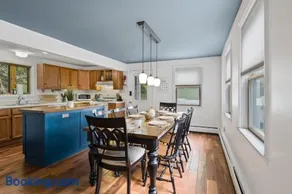 Great Location! Colleges! Hiking! Ithaca Commons! - Image 5