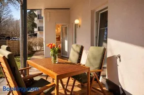 BERGNEST - Terrace & Private Garden - Image 3