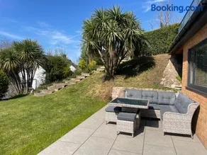 River Retreat Apartment Exeter - River Views & Parking - Image 3