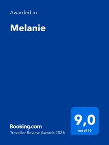 Melanie - Image 3