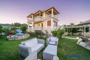 Villa Alonia - Image 3
