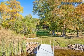 Loonstar Lodge - Image 2