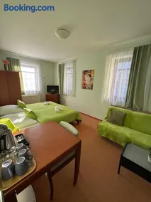 Vila Park - Image 3