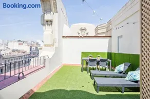 Blau Atic Apartment - Image 3