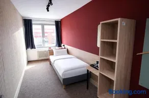 NIVAN Hostel - Image 3