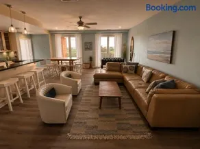 B133 Wahoo's Cove by RedAwning - Image 3