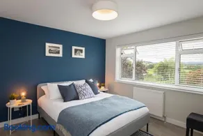 River Retreat Apartment Exeter - River Views & Parking - Image 1