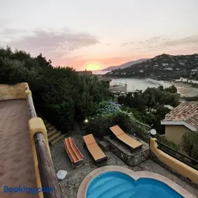 VILLA VITTORIA with HEATED AND LARGE PRIVATE SWIMMING POOL FOR EXCLUSIVE USE , SEA and BEACH VIEW, 150 METERS FROM THE BEACH, POOL SURFACE 60 mq , 645 sq ft, POOL DEPTH 140 cm ,55 inches, PARKING AND WIFI FREE - Image 1