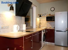 Garden Apartment - Image 5