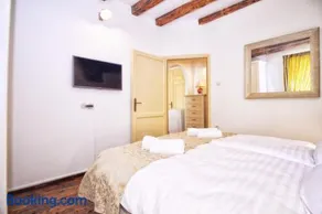 La Prua - Image 1