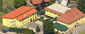 Hotel Restaurant Neuhold - Image 2