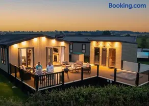 Heathergate Boutique Holiday Park - Image 1