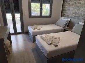 Marianna's Home - Image 2