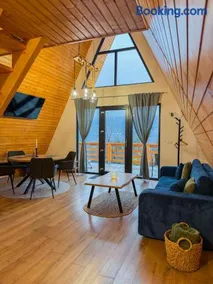 Art A Cabin - Image 1