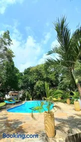 Bamba Kofi Beach Lodge - Image 2