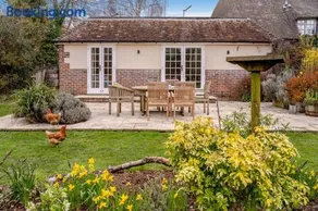 2 Bed in Winterbourne Dauntsey oc-d36904 - Image 1
