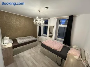 Helmstedt Zentrum 5 Schlafzimmer - Image 3