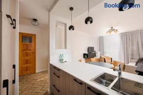 Powiśle Charming Apartment by BookingHost - Image 3