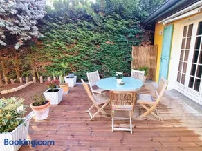 Le Chalet - Image 2