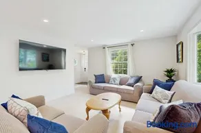West Falmouth Family Retreat Near Chapoquoit Beach - Image 4